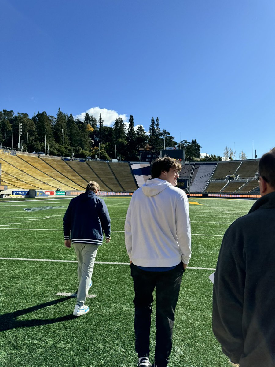 Had a great experience this weekend <a href="/CalFootball/">Cal Football</a> thanks to <a href="/4thandLongwell/">Ryan Longwell</a> for inviting me. <a href="/HKA_Tanalski/">Adam</a> <a href="/_thebillymiller/">Billy Miller</a>