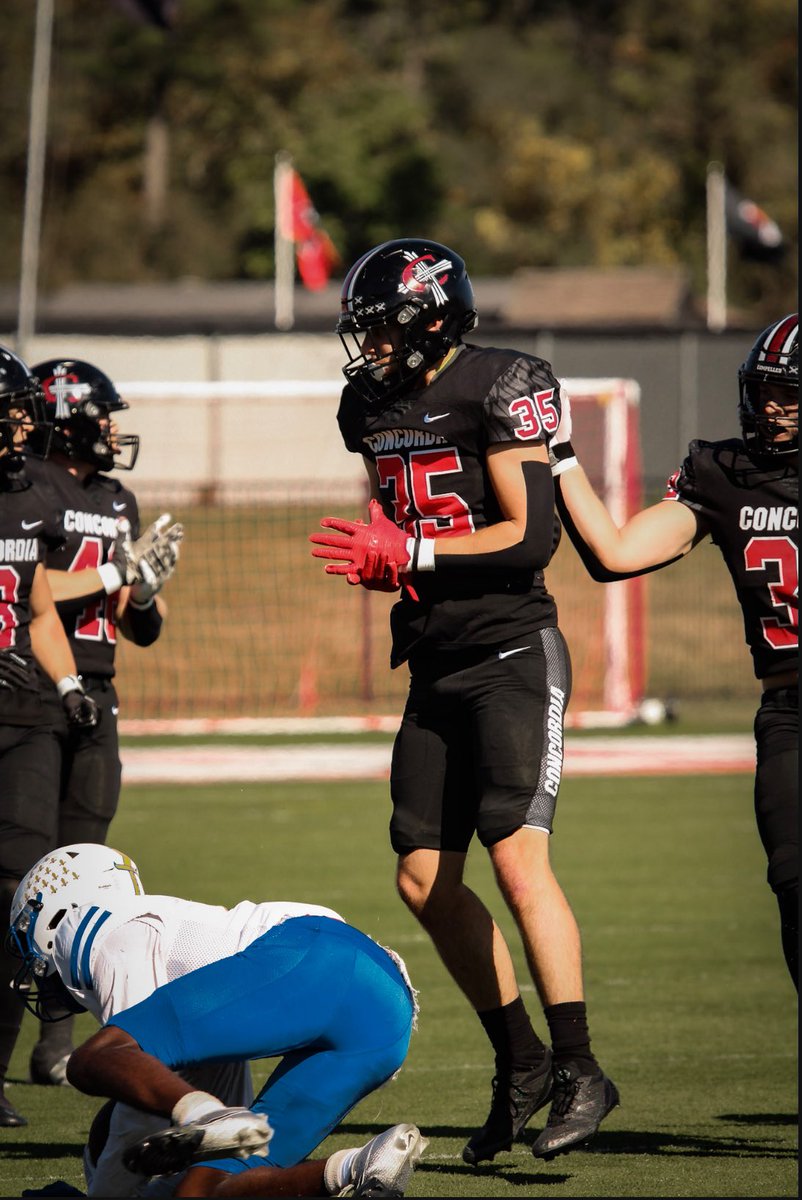 EthanBurrows tweet media