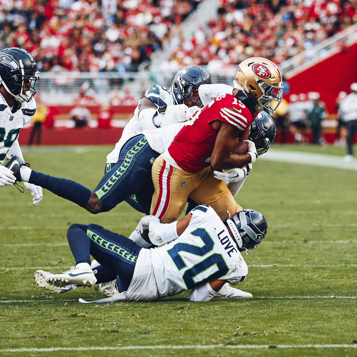 49ers's tweet photo. JJ is HIM https://t.co/fWFQ6mQbq1