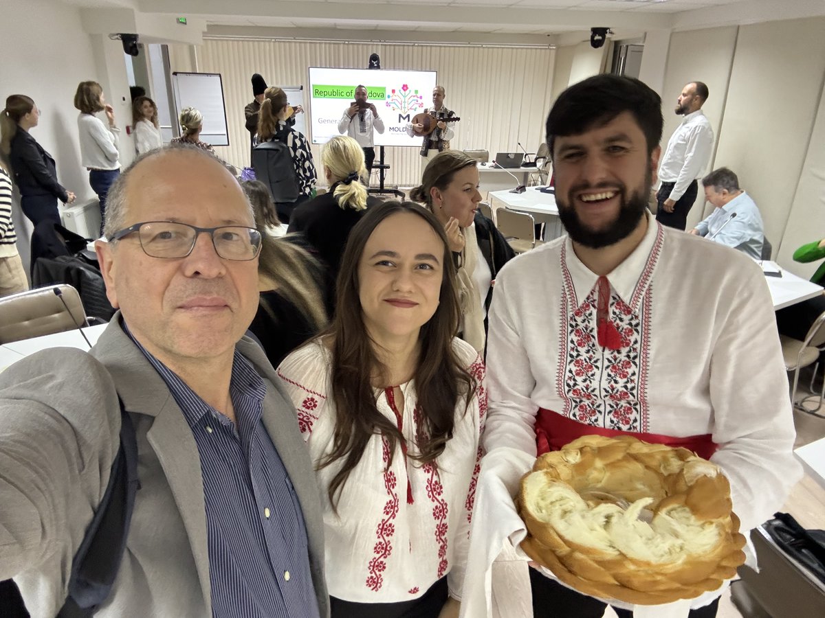 The EARLY Consortium met in Chisinau (Oct 7-8) to refine strategies for advancing youth mental health research. With 19 partners across 14 countries, the project aims to provide data and develop interventions to support youth resilience.  <a href="/Earlyproject_eu/">EARLY Project.eu</a> pnc.ee/5rGQYoJ