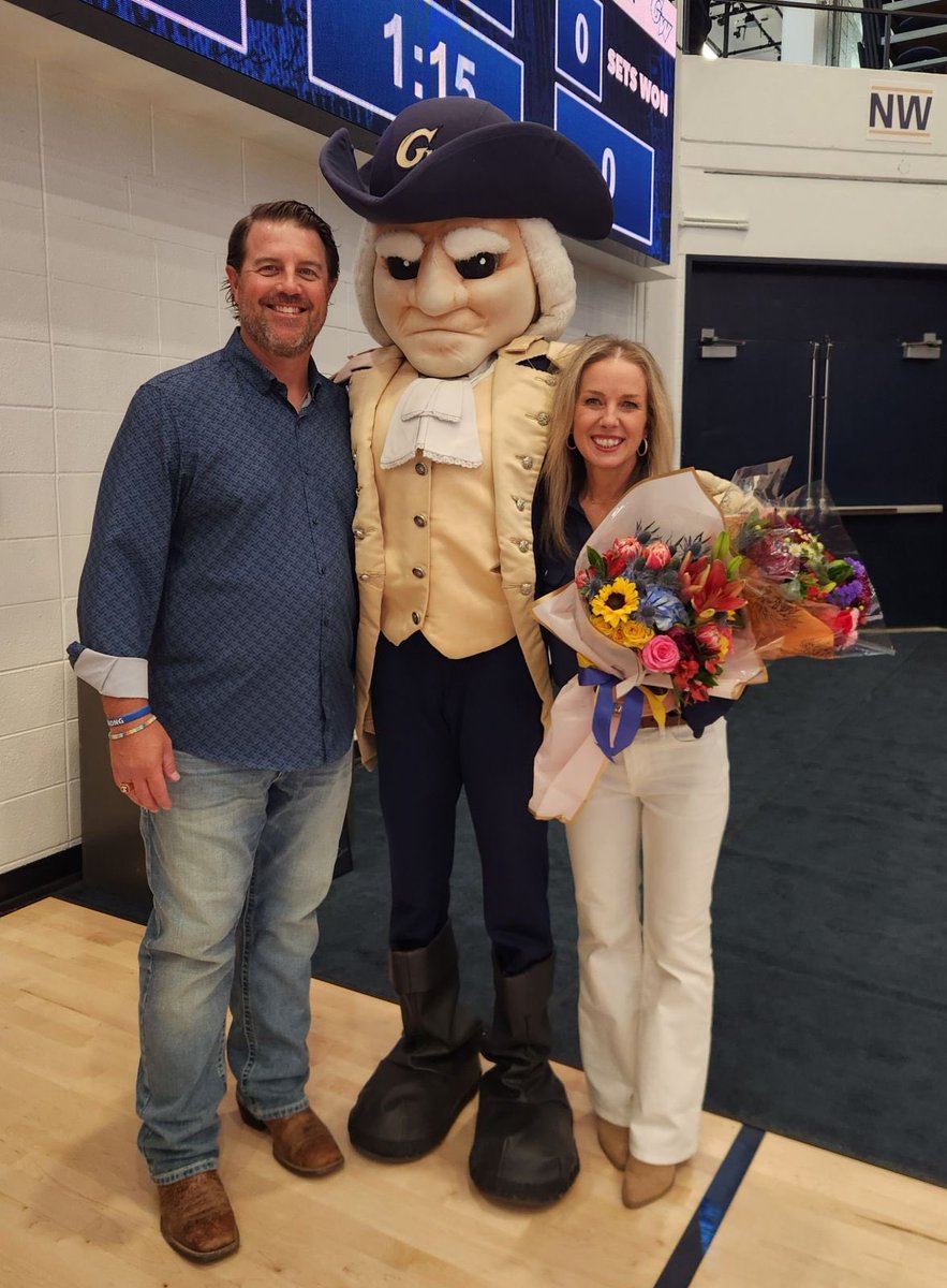 God gave me the best 🤍🤍🤍 thankful for my #1 supporters who have been there through it all !!!