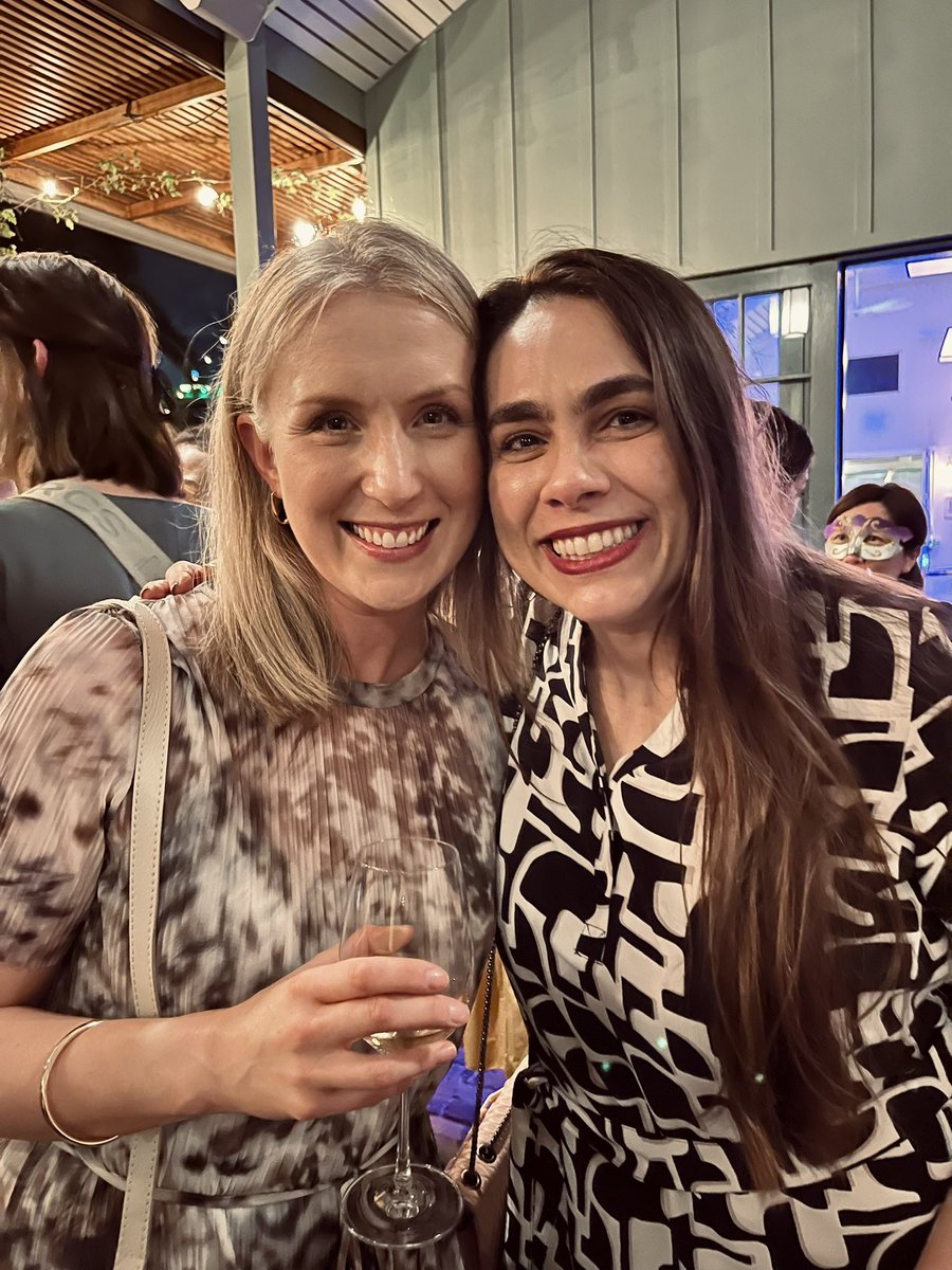 Ready to start a new week, so inspired and lots of ideas flowing after #AUSPEN2024! 

Thanks <a href="/AuSPENfeed/">AuSPEN</a> for inviting <a href="/DrCarlaPrado/">Carla Prado, PhD, RD, FCAHS</a> to present, what an inspiration!

The opportunity to meet someone whose work I’ve cited so often was such a highlight for me (and others!) 🤩