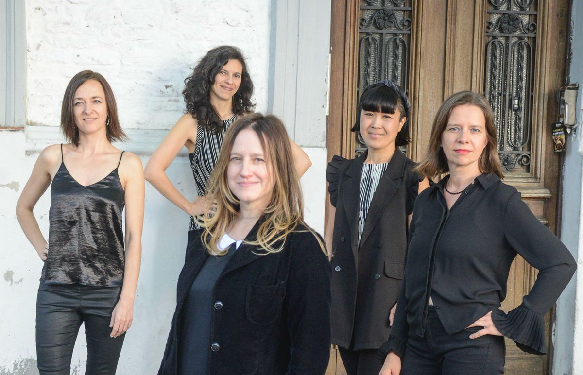 Una orquesta para ver las estrellas | El quinteto <a href="/LasSciammarella/">Sciammarella Tango</a> actuará el viernes 29/11 a las 19hs en el <a href="/planetarioBA/">Planetario Galileo Galilei</a> con <a href="/pabloamster/">Pablo Amster</a> mezclando tango y matemática. Entrada libre y gratuita.

 pagina12.com.ar/783463-una-orq… via @Pagina12 x Cristian Vitale