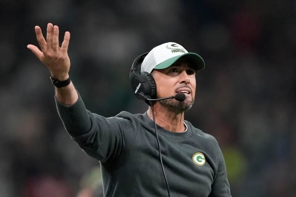 IKE Packers Podcast tweet media