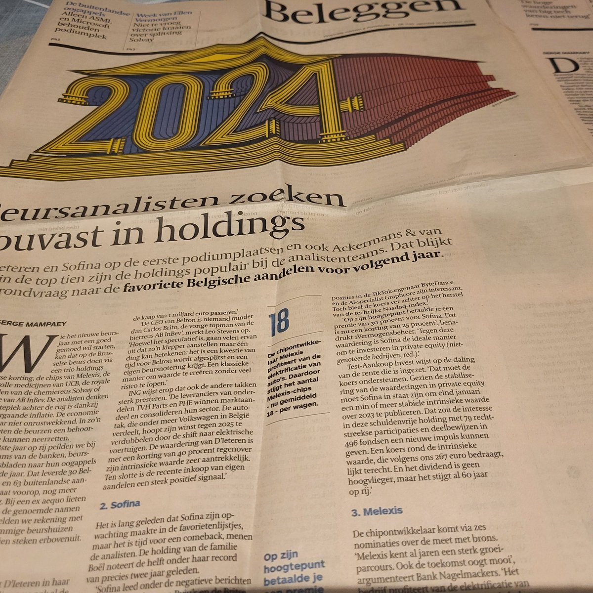 Snuisteren in wat gedateerde notities en knipsels. Benieuwd naar jullie volgende selecties en duiding voor 2025 <a href="/elvermo/">Ellen Vermorgen</a> <a href="/tijd/">De Tijd</a>