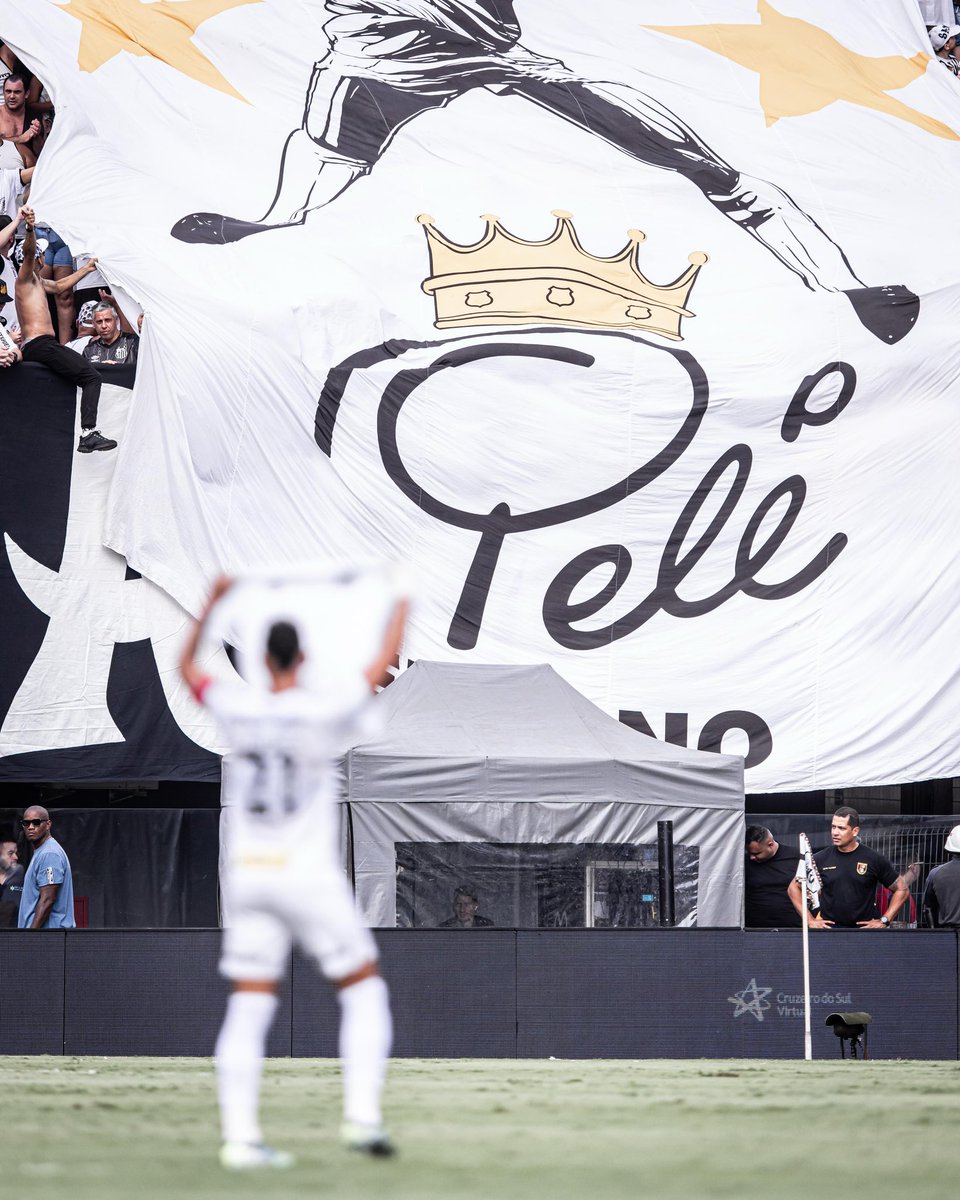 SantosFC's tweet photo. ETERNO! 👑 https://t.co/K0DihuLKiR