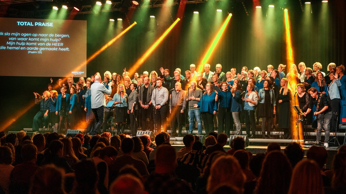 AWienen's tweet photo. Gisteravond een te gekke avond gehad tijdens de Gospelnight in Groningen.
Zo tof om de samenwerking met @Compassion_NL aan te gaan en dit soort mooie projecten te doen om hun mooie en goede werk onder de aandacht te brengen 🙏
#groningen #compassion #gospel #gospelnight https://t.co/ufgIyHFbF7
