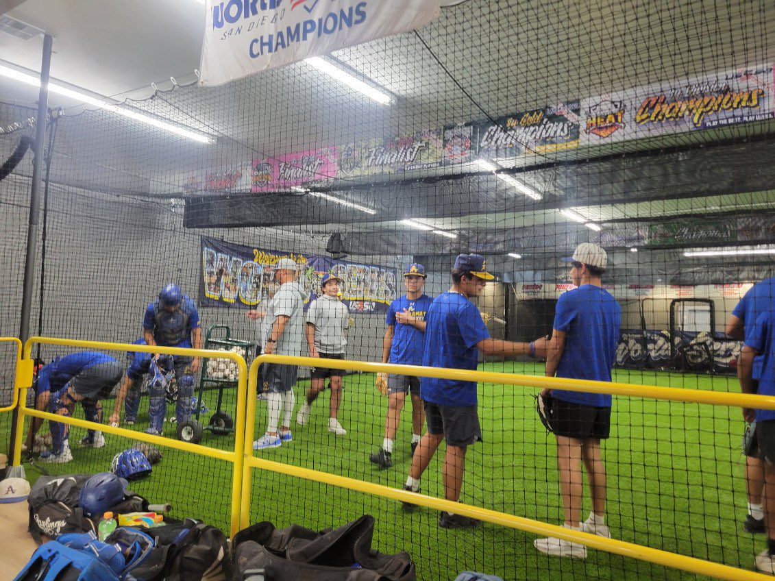 Bishop Amat Baseball tweet media