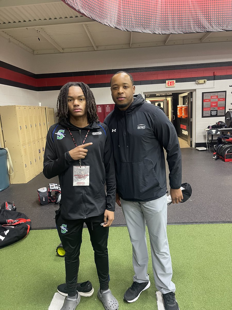 Cameron Sanders tweet media