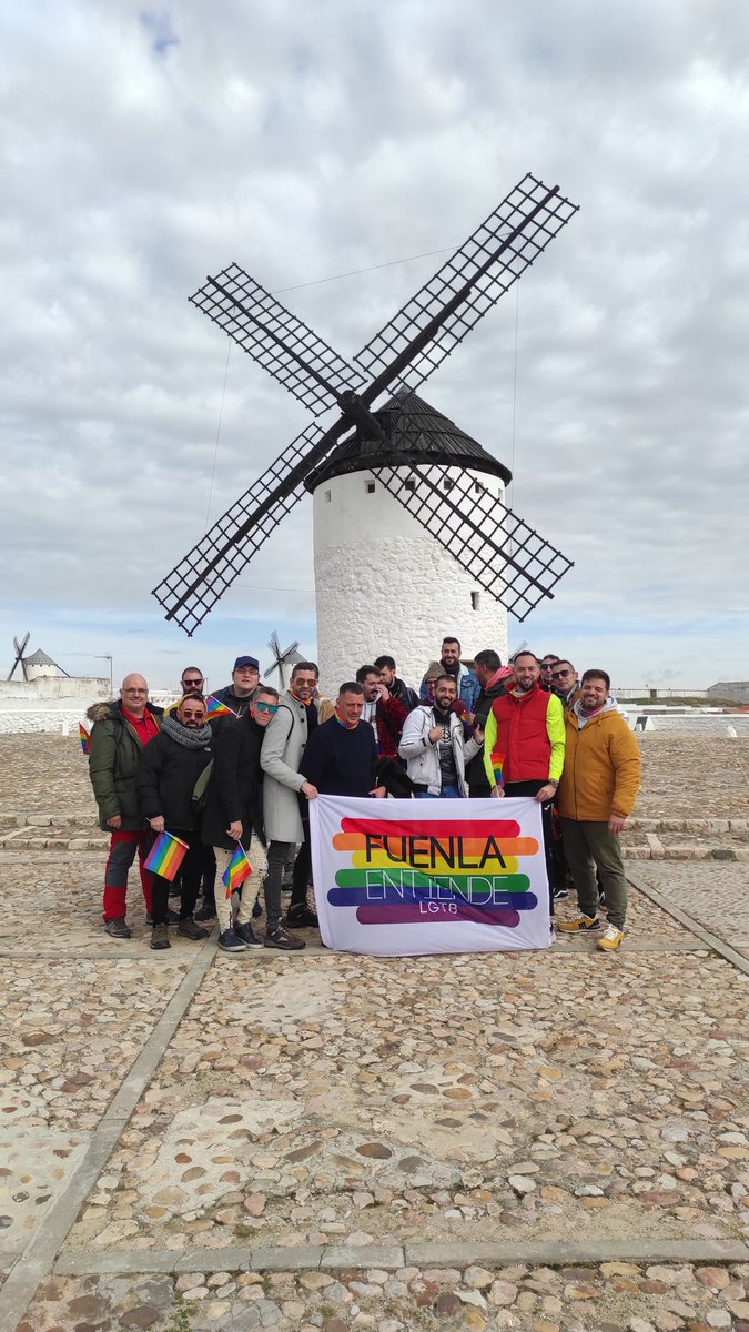 Fuenla Entiende LGTB tweet media