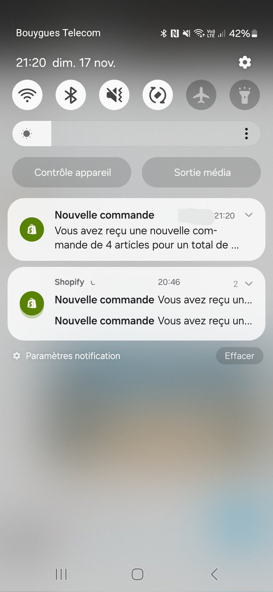Je suis dans ce Discord depuis fin Août.  Première vente le 28 Septembre. Ce soir je fais une vente par 30 minutes. Et je sirote un café devant la formation qui va m'emmener sur Mars 🛸🪐#BusinessBrothers
Merci pour les travaux  @iamryankash et toute l'équipe derrière lui.