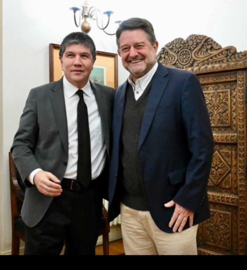ayala_rodolfo's tweet photo. Cuándo el discurso se cae a pedazos. Cuándo las feministas son de cartón. Cuándo el chanta Claudio Orrego andaba con #Monsalve https://t.co/WSQ3opD74i