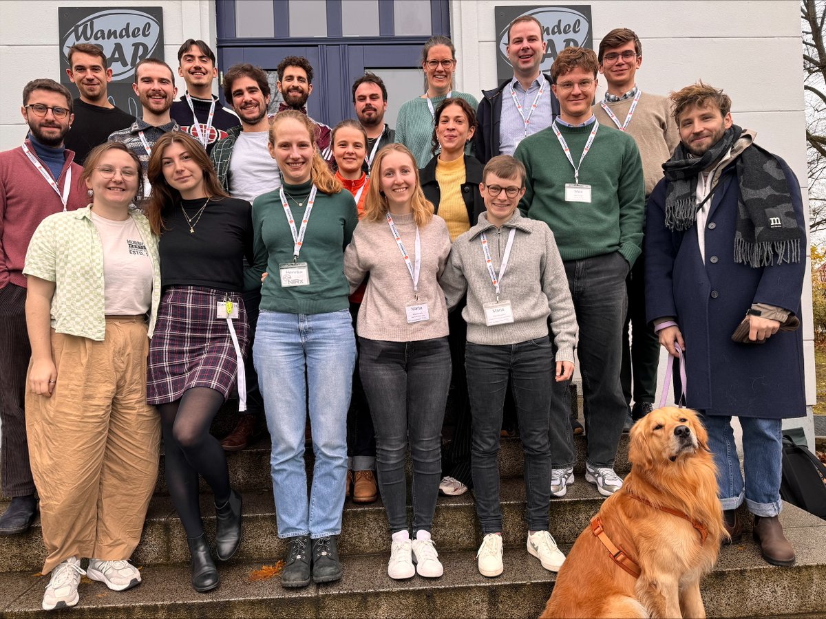 MatthiasFJSperl (@mfjsperl) on Twitter photo We discussed fantastic research projects at the <a href="/bioDGPs_DGPA/">Psychology & Brain</a> Young Scientist Retreat in Berlin – it was wonderful to meet so many amazing PhD students and postdocs in Biological Psychology. This is the place where collaborations are born! <a href="/DGPs_Berlin/">Deutsche Gesellschaft für Psychologie (DGPs)</a> <a href="/DGPs_JuMis/">DGPs JuMis // ECRs</a> 🧠 We discussed fantastic research projects at the <a href="/bioDGPs_DGPA/">Psychology & Brain</a> Young Scientist Retreat in Berlin – it was wonderful to meet so many amazing PhD students and postdocs in Biological Psychology. This is the place where collaborations are born! <a href="/DGPs_Berlin/">Deutsche Gesellschaft für Psychologie (DGPs)</a> <a href="/DGPs_JuMis/">DGPs JuMis // ECRs</a> 🧠
