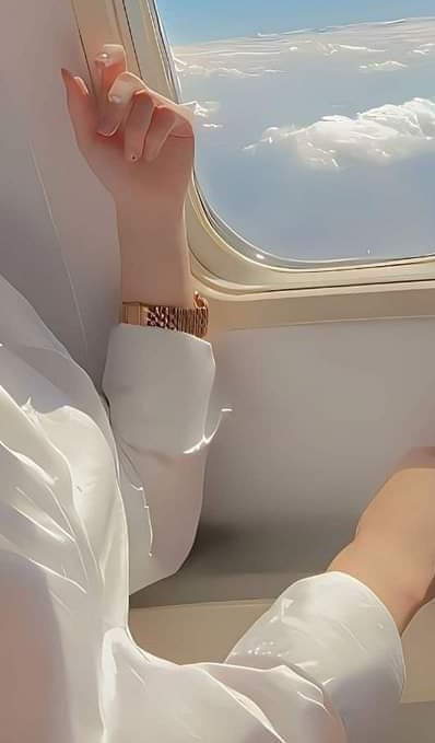 ياجمال الصمت في عز الكــلام
ويا جمال ﺎلكلمة اللي في الصميم 
.
أن لزمت الصمت ما تلقى مـــلام 
وان حكيت المختصر وضعک سليم