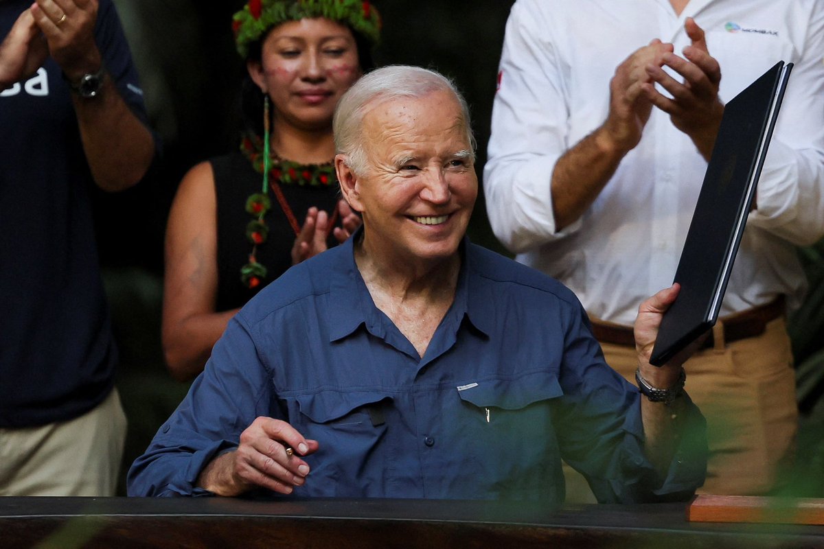 President Biden becomes the first sitting President in U.S. History to visit the Amazon Rainforest as he makes the case for global conservation. 

RETWEET to thank President Biden for protecting our climate!