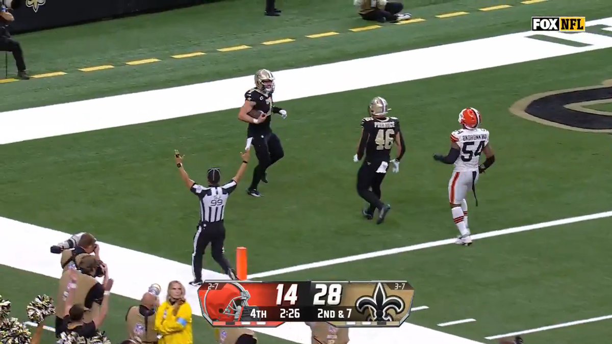 Broncos Urged to Move Quickly If QB Taysom Hill Released