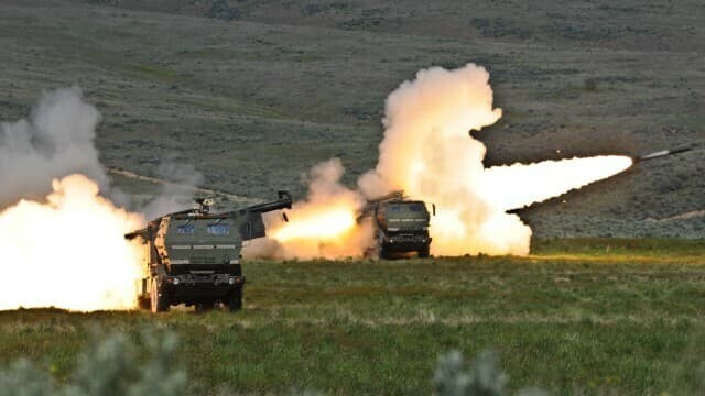 la_france_sur_x's tweet photo. Guerre en Ukraine: les États-Unis autorisent Kiev à utiliser des missiles à longue portée contre la Russie.

A. J'approuve
B. Je condamne 

🤍 Merci pour vos suivis sur X, cela nous donne de la visibilité 🙏 Nous vous suivons en retour 👍 https://t.co/tTjKuX16B0