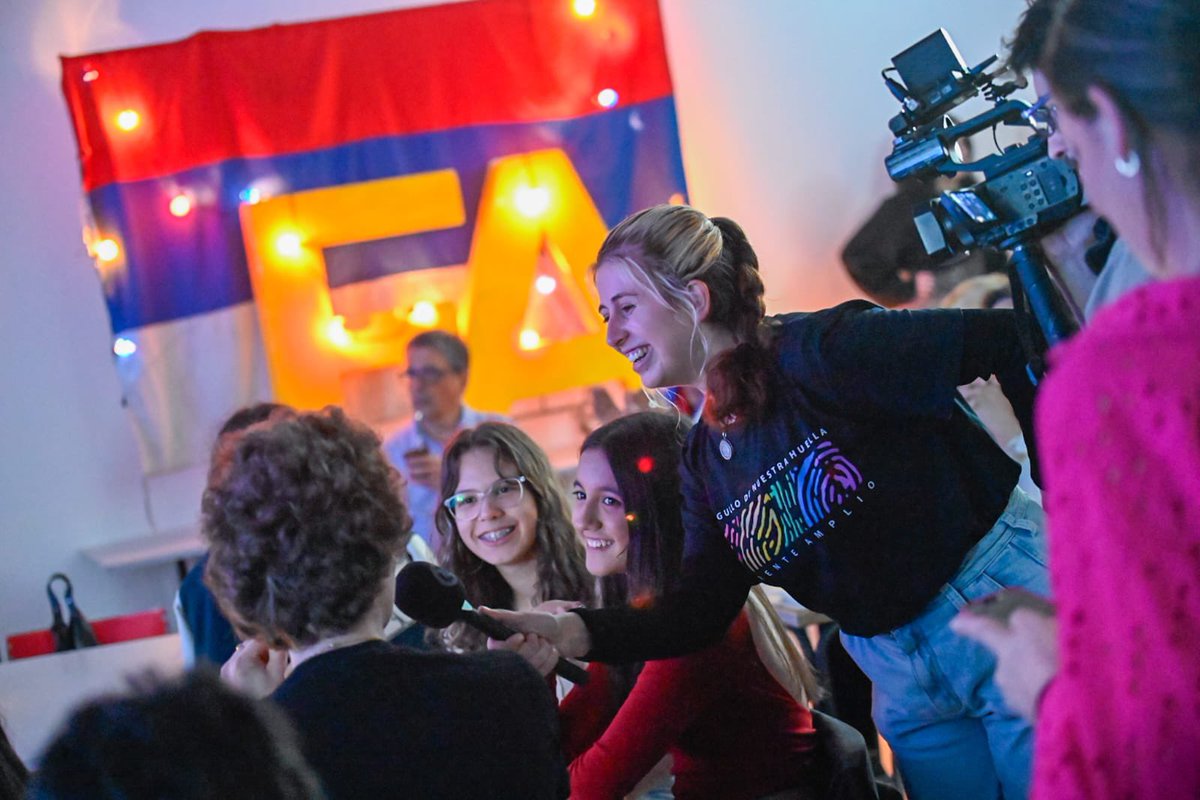 Frente Amplio tweet media