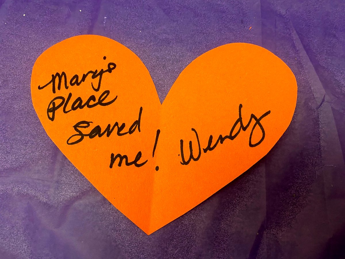 Mary's Place staff and guests put a fun end to our 25th anniversary celebration by sharing cupcakes, memories, and balloon selfies during celebrations across our sites! You can continue to share your memories and explore our digital timeline: marysplaceseattle.org/celebrating-25…