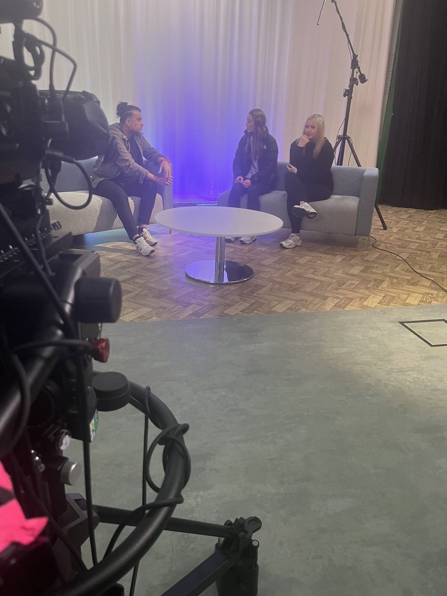 Ayr_Academy2016's tweet photo. Some of our S3 pupils were lucky enough to visit @UniWestScotland last week for a taster day! They were amazed by the facilities and feeling like proper celebrities after learning how to produce a broadcast #ambition #success #believeachieve https://t.co/SRH75IGfGi