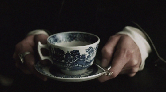 TheCinesthetic's tweet photo. Sleepy Hollow (1999) dir. Tim Burton https://t.co/eUFR2WORqw