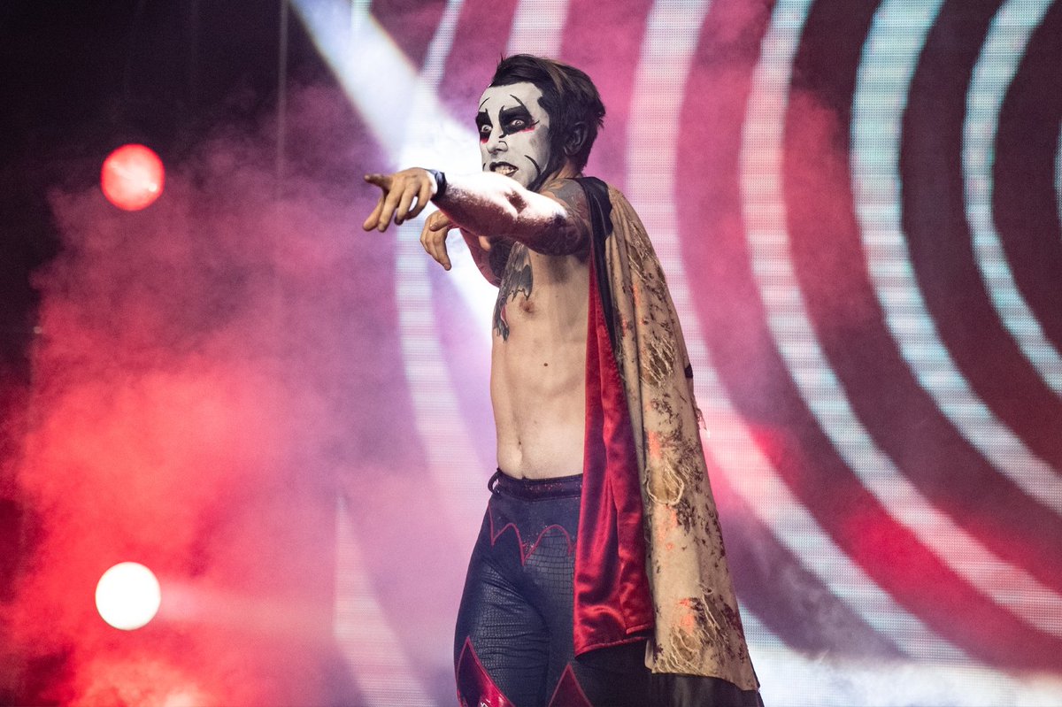 Fightful's tweet photo. Danhausen's contract runs well into next year, but there are not creative plans for him in AEW, 
@FightfulSelect has learned.

What went wrong, who pushed for him in the company, and how things are going -- details now up for subscribers https://t.co/gg3ejIg8tI