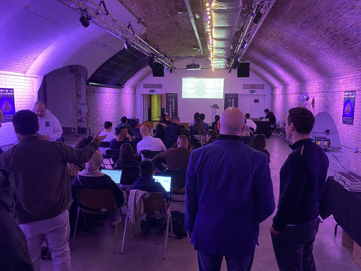 London, you did it again! Amazing energy at the Web3 AI Summit. 

We had a blast talking about IRLs and chatting to all the budding builders and creators.

Ai X Crypto is another level 🔥