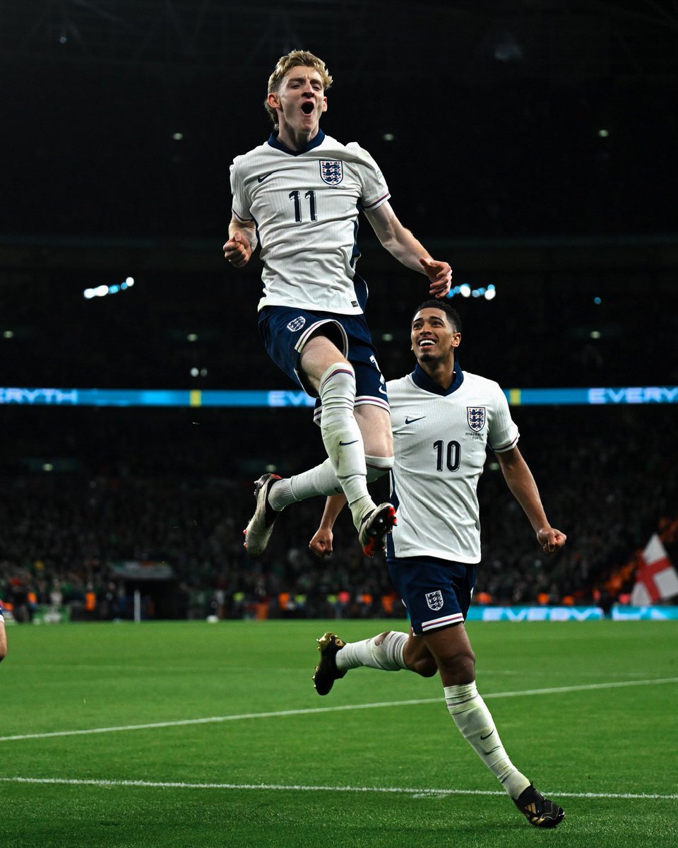 Great moment to score my first goal at Wembley! Loved this camp with my brothers ❤️