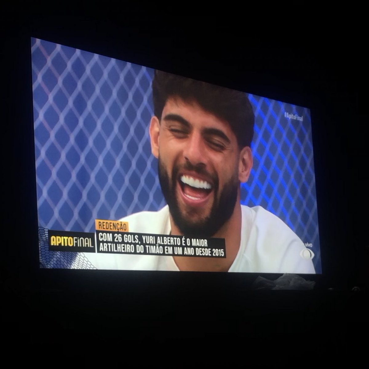 favxantonelli's tweet image. te amo yuri alberto 😭  #ApitoFinal