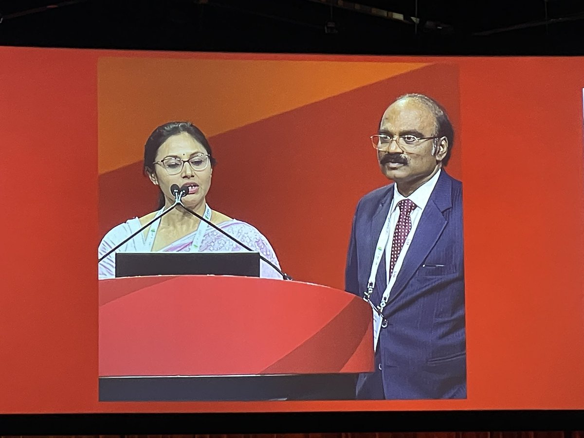 Amit Khera (@dramitkhera) on Twitter photo We thank the TOPSPIN investigators for participating in our new Co-investigator presenter program. Expanding the pool of investigators and sharing the spotlight. #AHA24 <a href="/rallamee/">Rasha Al-Lamee</a> <a href="/Drroxmehran/">Dr Roxana Mehran</a> <a href="/JoChikweMD/">Jo Chikwe</a> <a href="/bnallamo/">Brahmajee Nallamothu</a> <a href="/dmljmd/">Don Lloyd-Jones</a> <a href="/AnastasiaSMihai/">Dr Anastasia Mihailidou FAHA FCSANZ FESC</a> <a href="/SnehaShahJain/">Sneha Shah Jain, MD, MBA</a> <a href="/NMHheartdoc/">Clyde Yancy, MD, MSc</a> <a href="/AHAScience/">AHA Science</a> We thank the TOPSPIN investigators for participating in our new Co-investigator presenter program. Expanding the pool of investigators and sharing the spotlight. #AHA24 <a href="/rallamee/">Rasha Al-Lamee</a> <a href="/Drroxmehran/">Dr Roxana Mehran</a> <a href="/JoChikweMD/">Jo Chikwe</a> <a href="/bnallamo/">Brahmajee Nallamothu</a> <a href="/dmljmd/">Don Lloyd-Jones</a> <a href="/AnastasiaSMihai/">Dr Anastasia Mihailidou FAHA FCSANZ FESC</a> <a href="/SnehaShahJain/">Sneha Shah Jain, MD, MBA</a> <a href="/NMHheartdoc/">Clyde Yancy, MD, MSc</a> <a href="/AHAScience/">AHA Science</a>