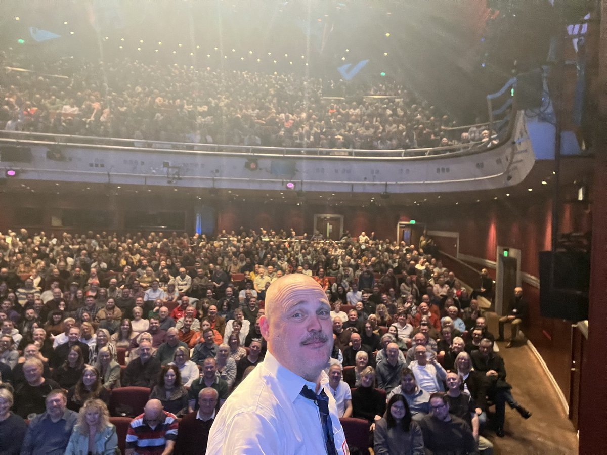 almurray's tweet photo. Norwich says "bollocks!" https://t.co/59aPKdcvlO