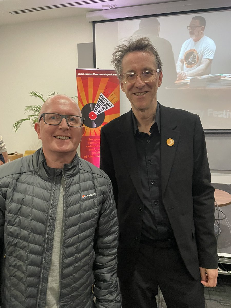 davidwlomas's tweet photo. @mrjimBob @Lthanwordsfest @johnrobb77 Really enjoyed it. Great stories and some classic songs. https://t.co/HMdJcC2ydI