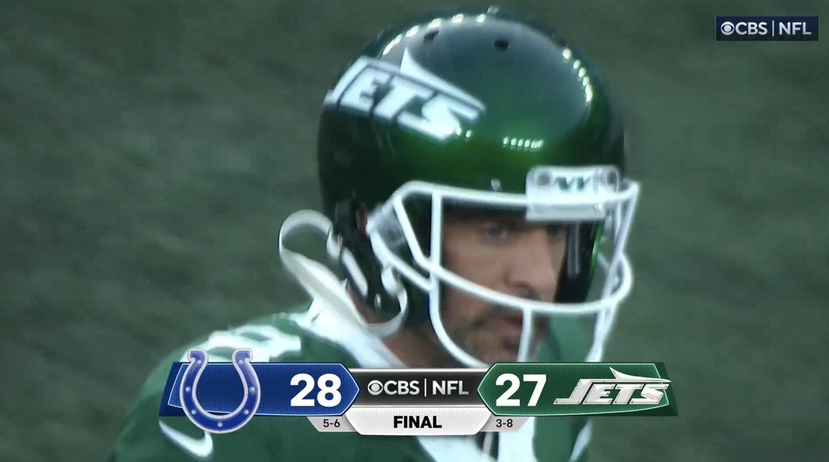KwikWarren's tweet photo. #KaaronRodgers and the Jets lost again today. 😆😆😆 https://t.co/MlwPnWC1eR