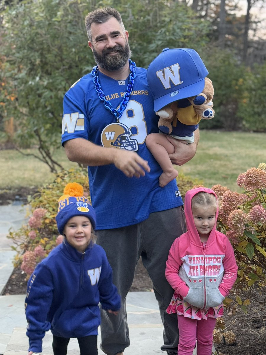 JasonKelce tweet picture