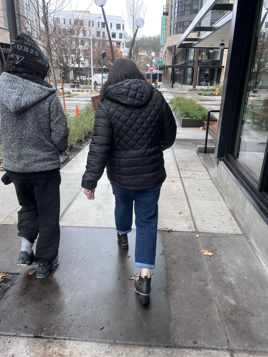 Kristine tweet media