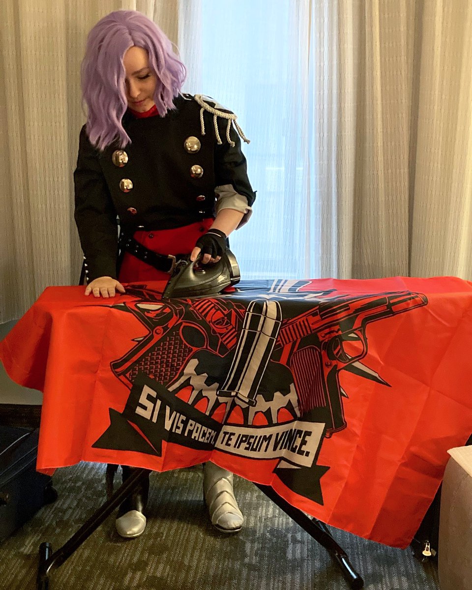swordsfaire's tweet image. happy 1 year anniversary to persona 5 tactica!! this game has changed my life in so many ways, and i couldn’t be more grateful! because of it, i got the confidence to enter a cosplay competition, won an award (!!), and have made so many great friends! i love you, tactica 🫶🏻 #p5t