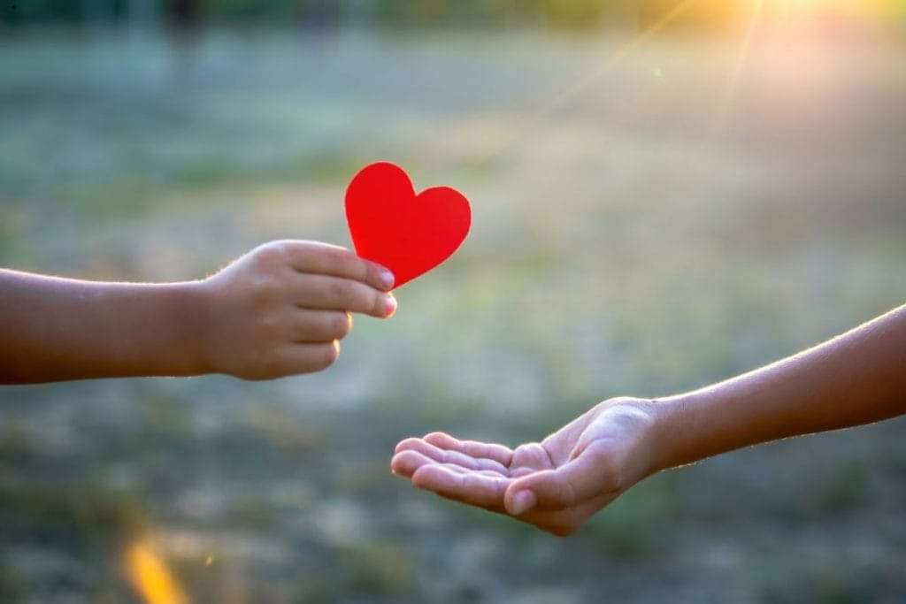 Өглөөний мэнд! X-чүүд ч эртэч улс шүү. Шинэ долоо хоногийг гялалзуулаад өгнө өө, хэдүүлээ.