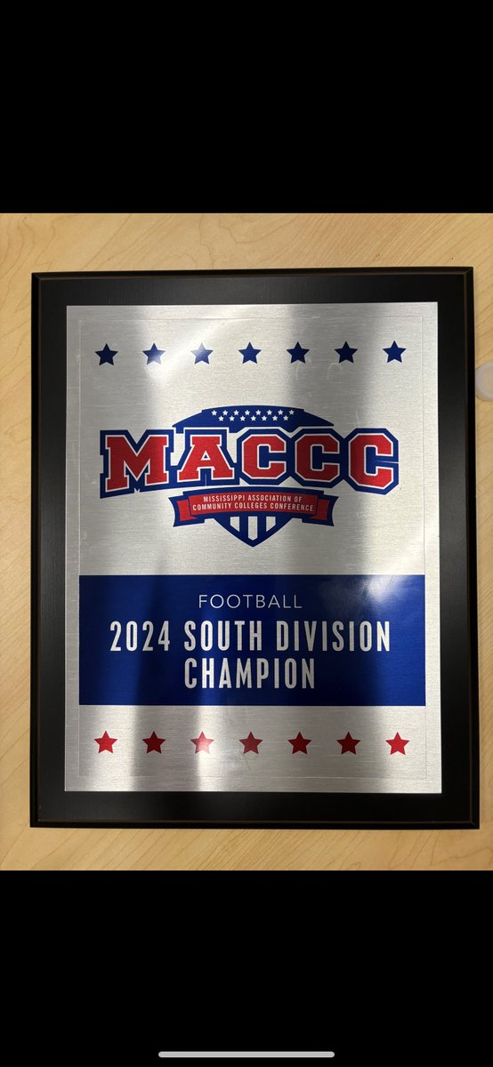 nikoAdog's tweet photo. 0️⃣out so blessed to be apart of this program. We had a great szn, finished #6 in the country. #MACCCSouthChamps
Full Sophmore Szn Highlights Coming https://t.co/lHK7yYPxkx