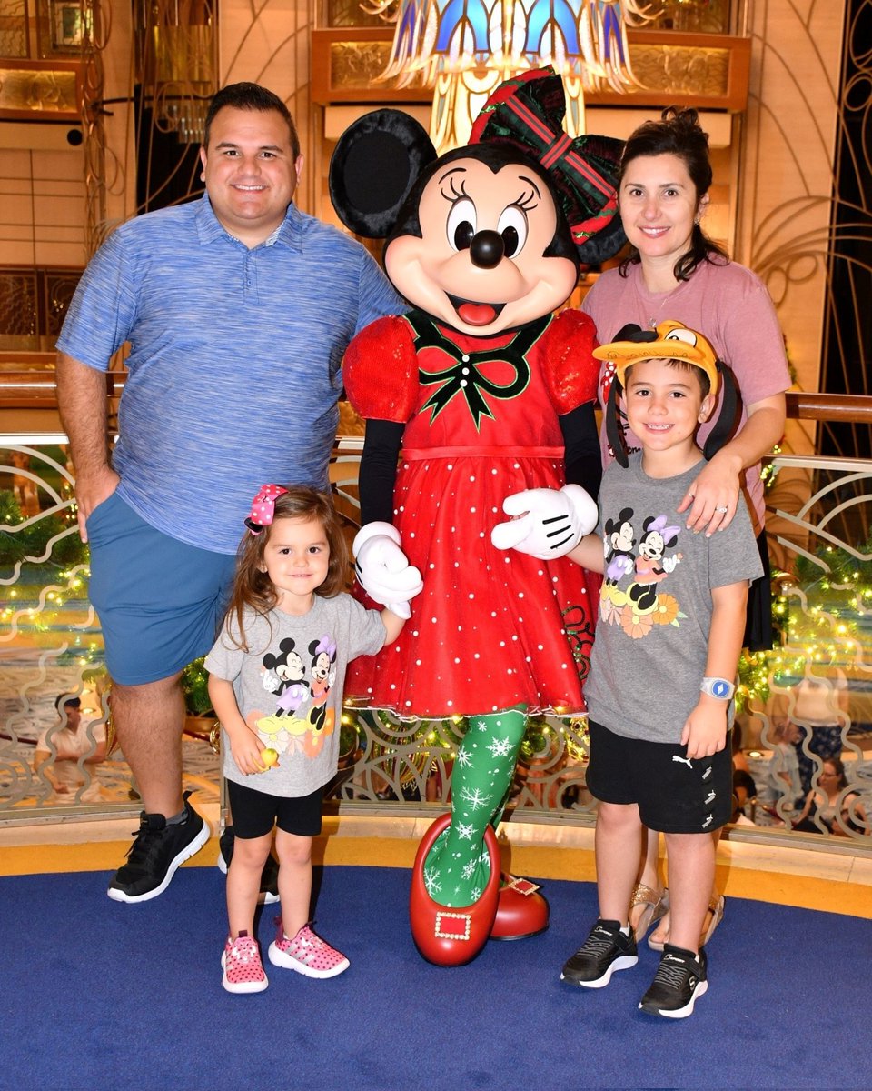 ccarpos's tweet image. Disney Dream - November 2024 💚⚓️❤️

🎄 Merrytime Cruise from Fort Lauderdale, Florida 🌞

@DisneyCruise - thanks for the magic!