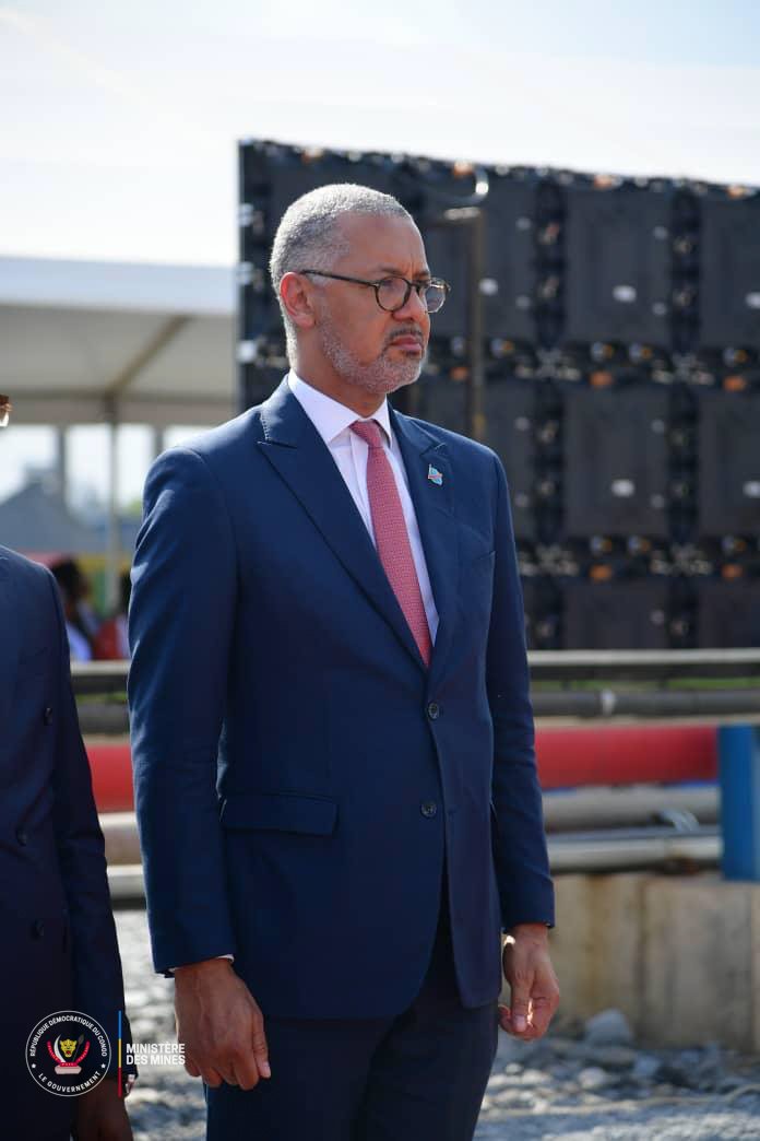 MinMinesRDC's tweet image. #RDC_MINES | 17.11.2024
Aujourd'hui marque un moment historique : après plus de 30 ans de fermeture, les Mines de Kipushi, au cœur du Haut-Katanga, renaissent avec l'inauguration de leur usine modernisée. Ce projet ambitieux, mené par Ivanhoe Mines et la Gécamines #Kico, et