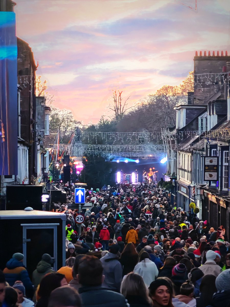 Visit Dunfermline tweet media