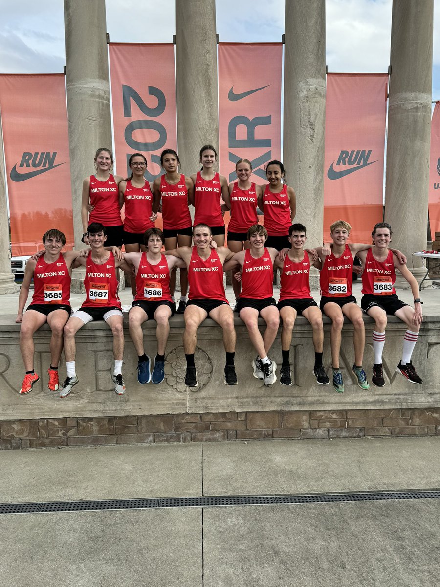 Thanks to <a href="/ian_pierson13/">Ian Pierson</a> <a href="/RunnersPlus/">Runners Plus</a> on the <a href="/Nike/">Nike</a> sponsorship to the <a href="/NikeXcountry/">Nike Cross Nationals</a> Midwest regional.