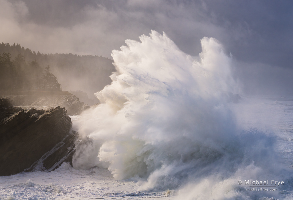 Storms and Waves Along the Oregon Coast: michaelfrye.com/2024/11/17/sto…