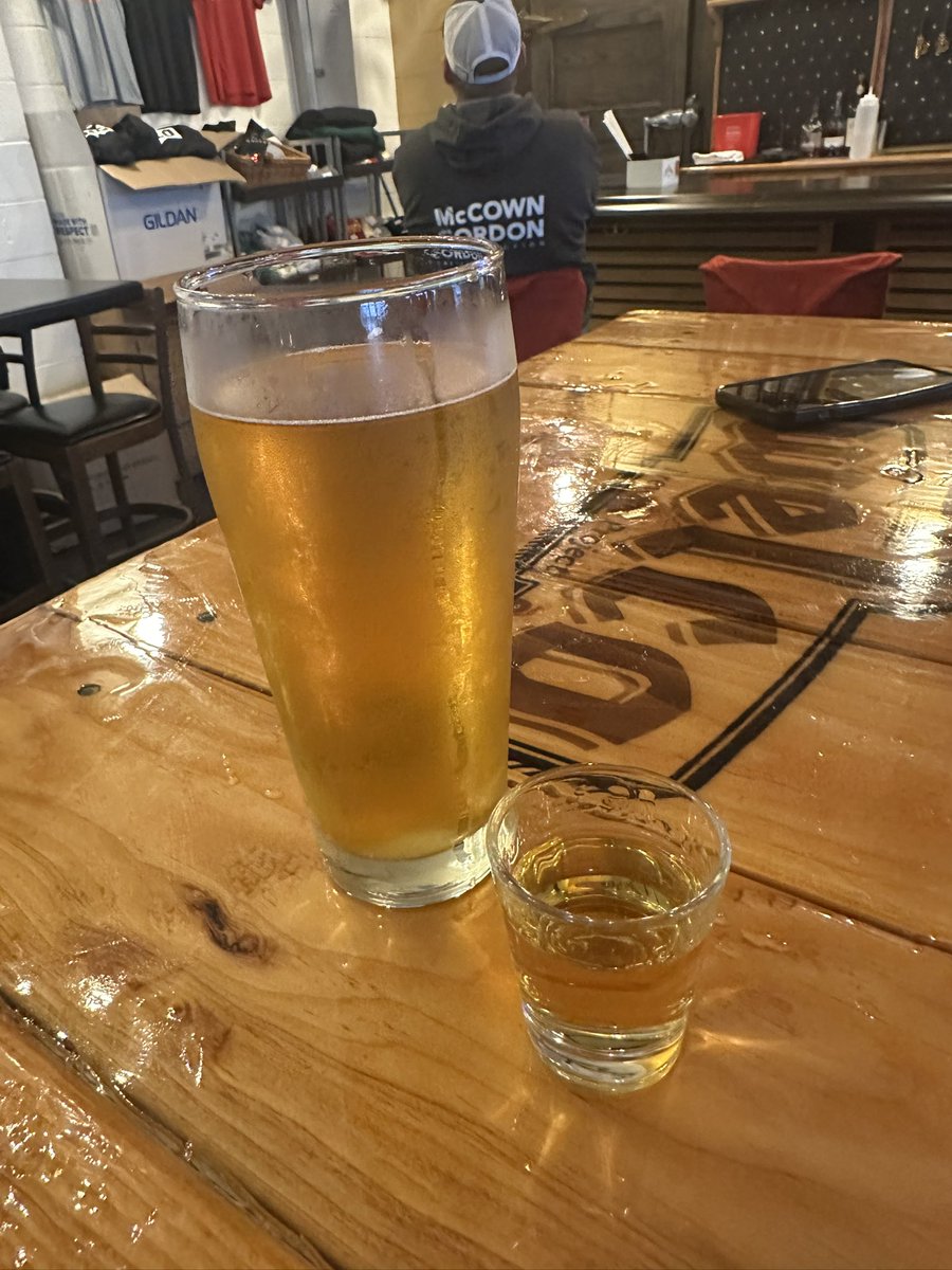 GO CHIEFS!
FUCK THE BILLS!