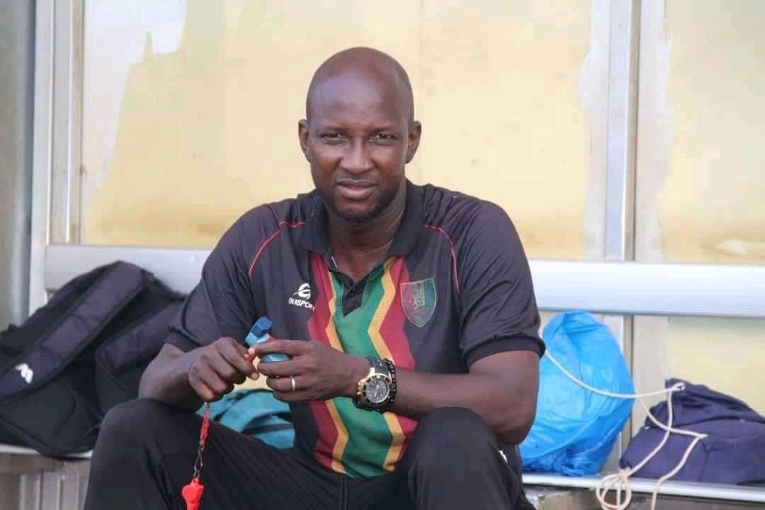 🥲 LE FOOTBALL GUINÉEN EN DEUIL 

Moussa Doumbouya, fondateur et entraîneur de l’équipe féminine AS Bolonta, a rendu l’âme ce dimanche à Conakry des suites de maladie.

Il fut un passionné et un promoteur du football féminin en République de Guinée.

Que son âme repose en paix 🤲