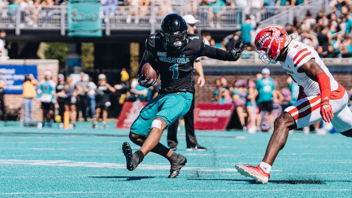 Blessed to receive an offer from Coastal Carolina 🔥🔥<a href="/stanhill_4/">Stan Hill</a> <a href="/BallAtTheBeach/">Coastal Football Recruiting</a> <a href="/JuCoFootballACE/">JuCo Football Forer</a> <a href="/JUCOFFrenzy/">JUCO Football Frenzy</a>