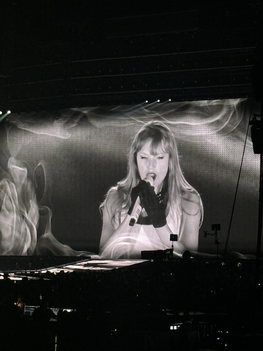 The Real Jodel tweet media