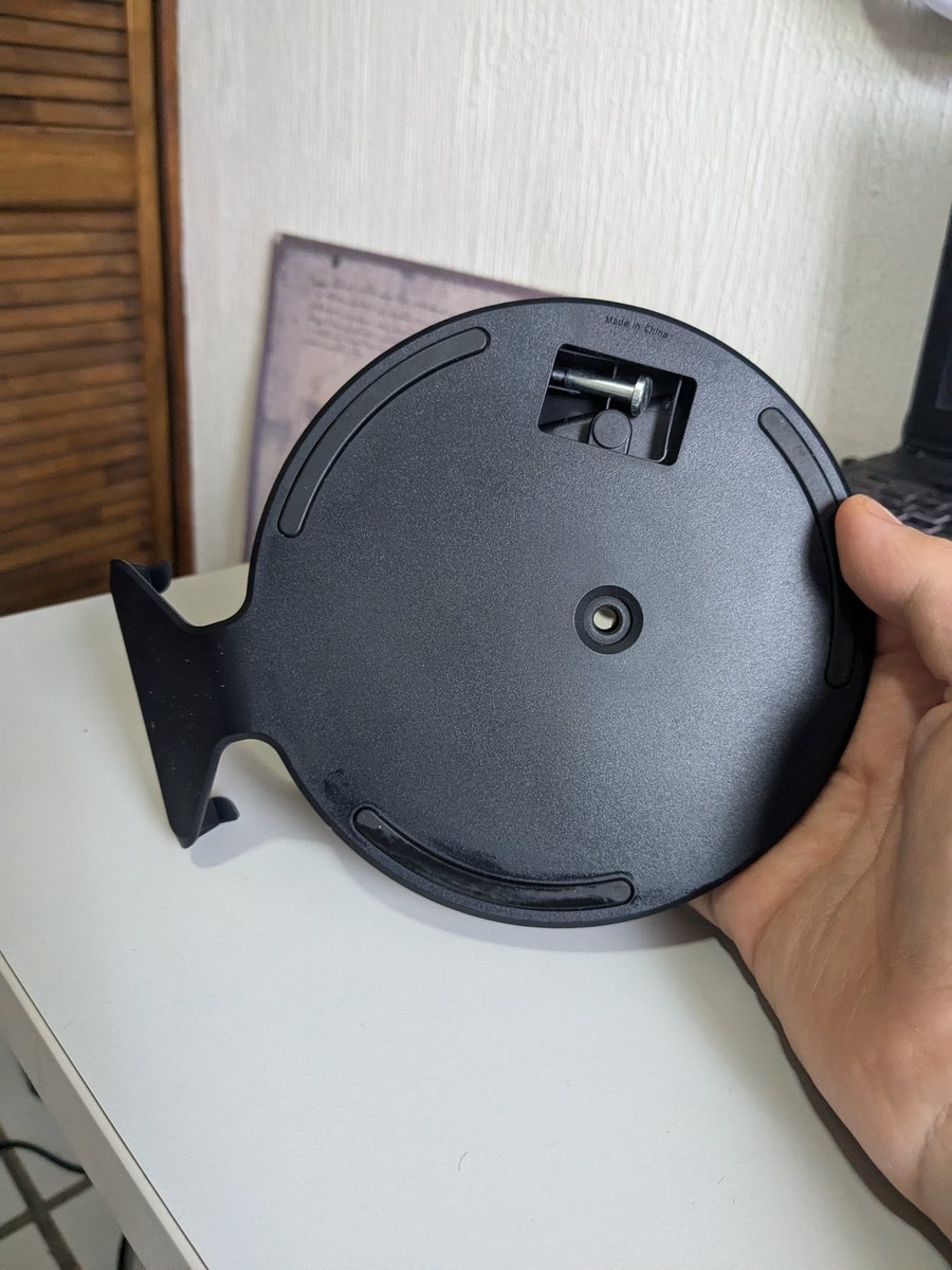 Shura_stereo's tweet photo. Vendo Playstation 5 edición estándar de disco en $6000. No incluye juego, sólo incluye lo de las fotos.

Gracias por compartir con quién consideren le puede interesar https://t.co/oob2U7U50c