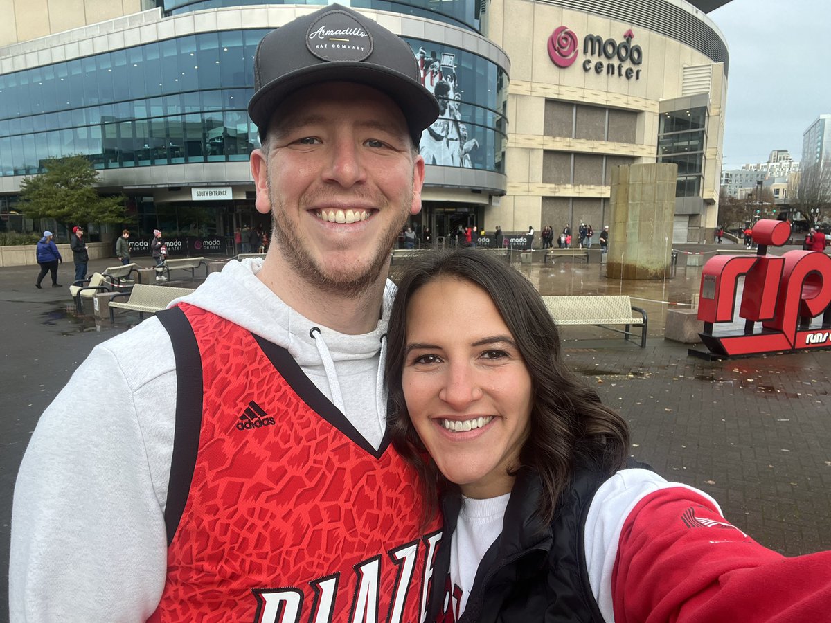 melaniemazer's tweet photo. #ripcity https://t.co/AjMLAHbt3m
