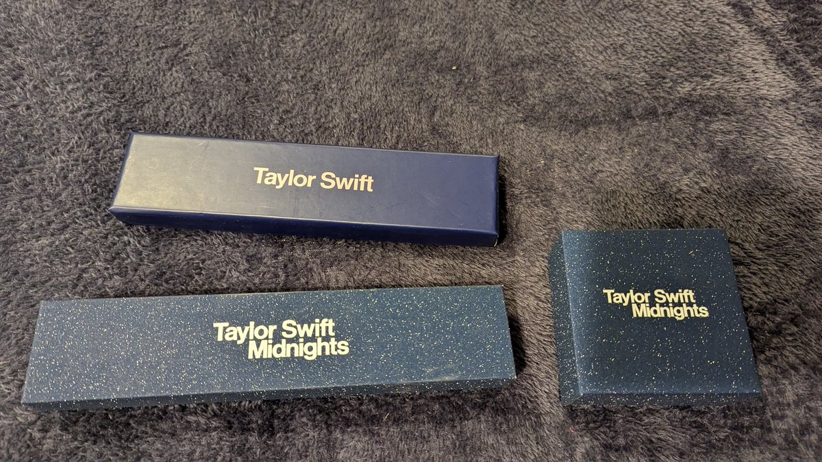Monica Mahoney (@mmpharmd) on Twitter photo Oooh!!! The midnights boxes are shimmery now!! 🫶. Old bracelet box on top. New necklace and ring boxes on bottom. <a href="/taylornation13/">Taylor Nation</a> <a href="/taylorswift13/">Taylor Swift</a> Oooh!!! The midnights boxes are shimmery now!! 🫶. Old bracelet box on top. New necklace and ring boxes on bottom. <a href="/taylornation13/">Taylor Nation</a> <a href="/taylorswift13/">Taylor Swift</a>